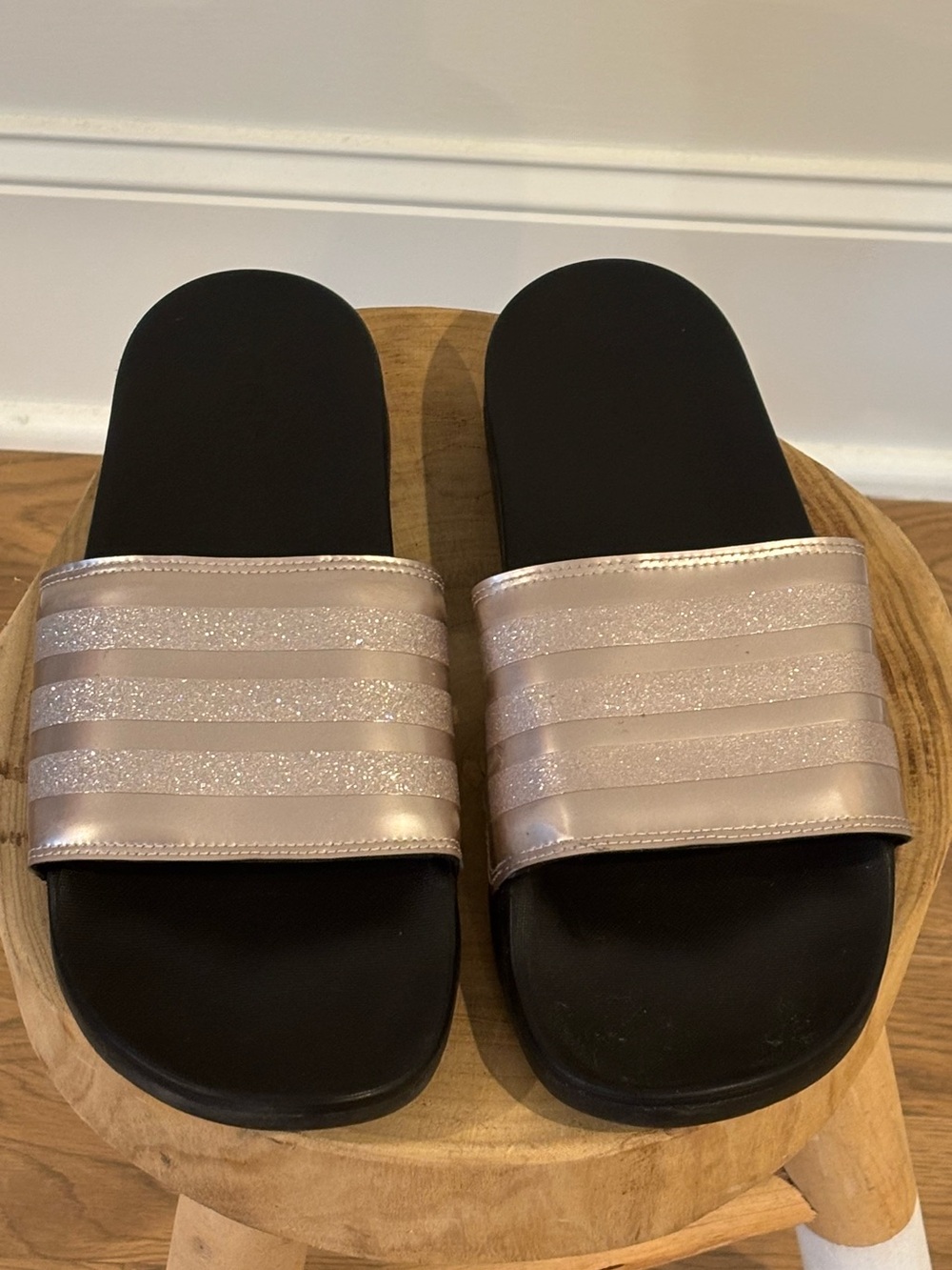 NWOB adidas Adilette CloudFoam Plus Explorer Slides - Rose Gold